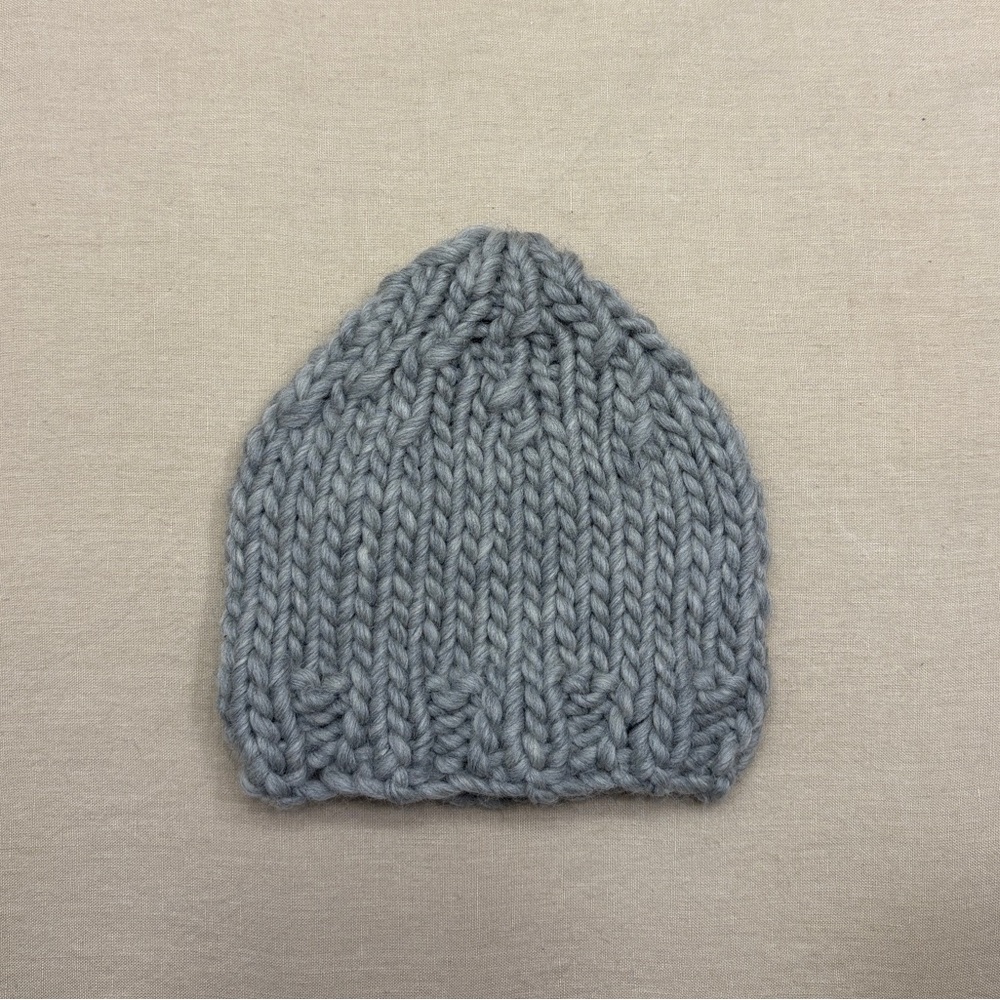 Chunky Hand Knit Kids Beanie - Light Heather Gray Toque